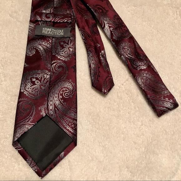 Men's Designer Kenneth Cole Reaction Neck Tie - Picture 6 of 6
